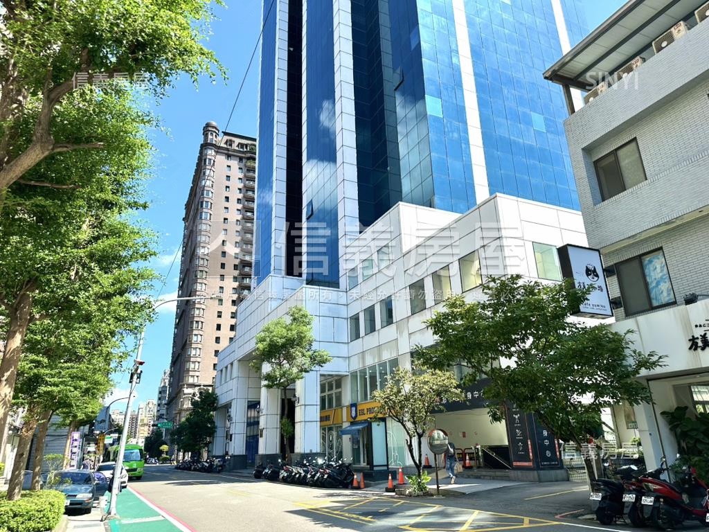 摩天金融辦公有車位房屋室內格局與周邊環境