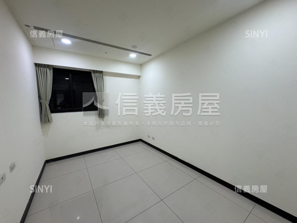 明日城天青大四房附雙車位房屋室內格局與周邊環境
