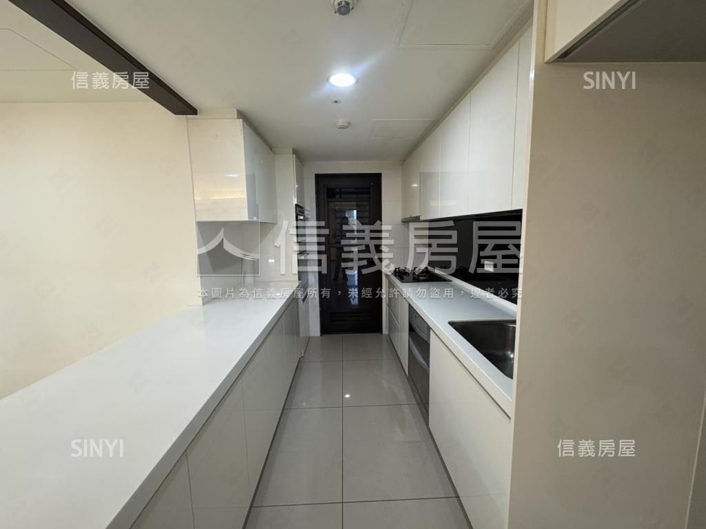 明日城天青大四房附雙車位房屋室內格局與周邊環境