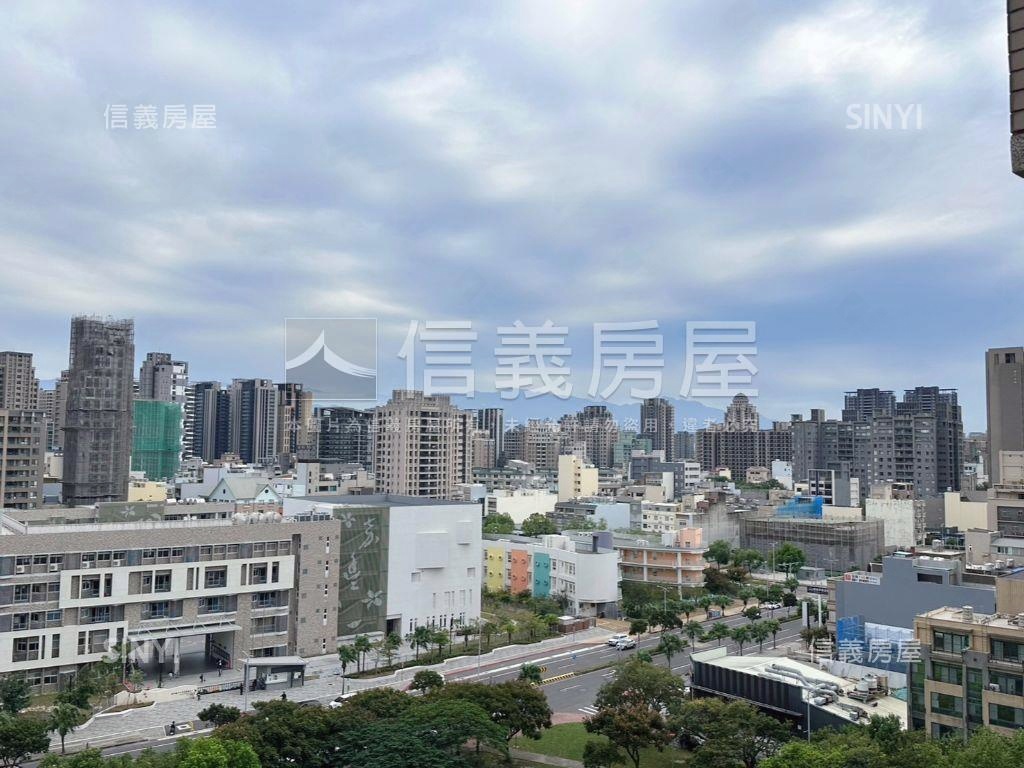 首相花園外棟視野三車位房屋室內格局與周邊環境