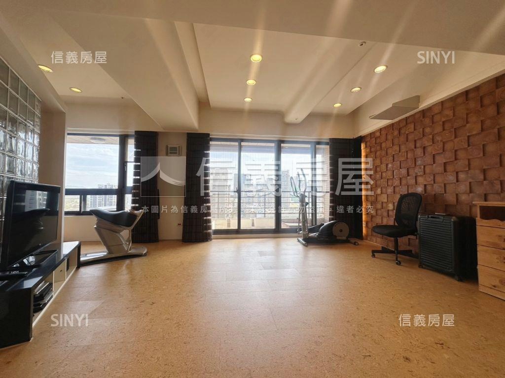 首相花園外棟視野三車位房屋室內格局與周邊環境