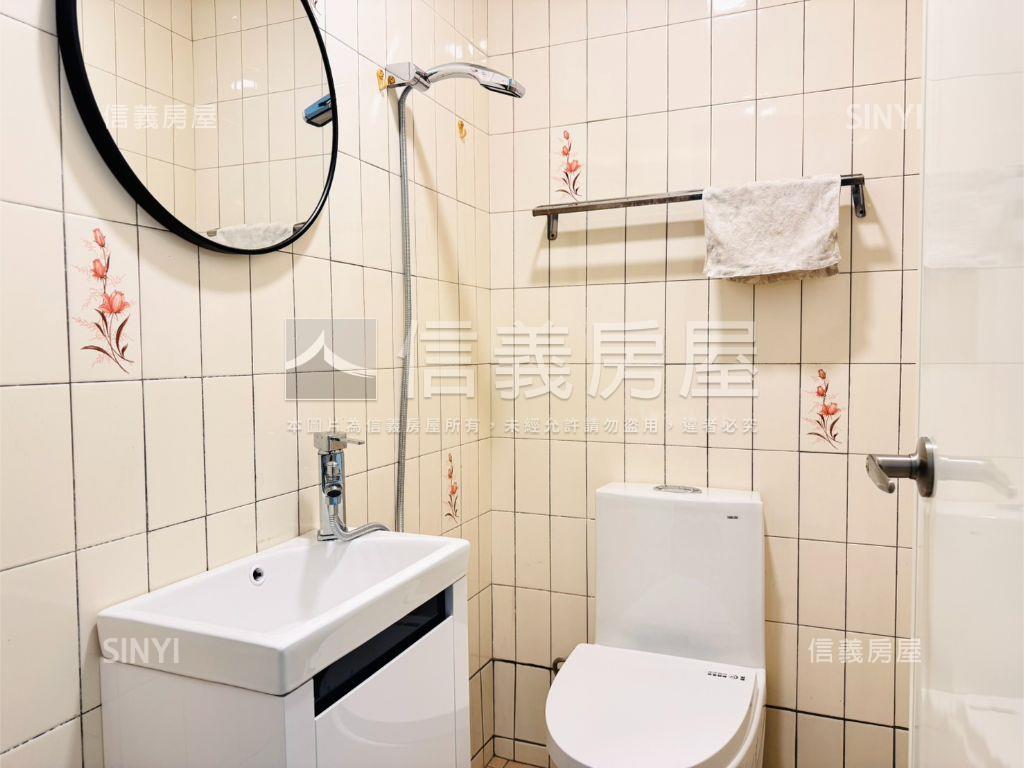 士東國小二樓邊間美寓房屋室內格局與周邊環境