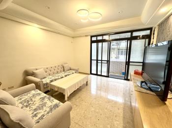 區公所捷運邊間美寓