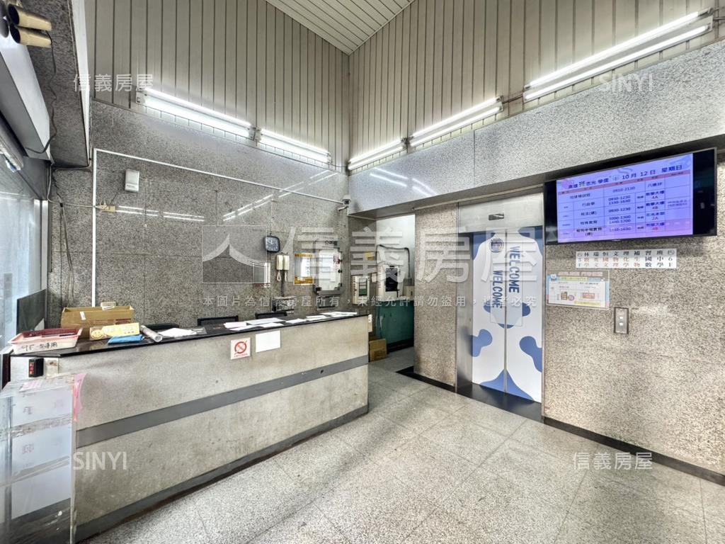 雄中對面近百坪收租金商辦房屋室內格局與周邊環境