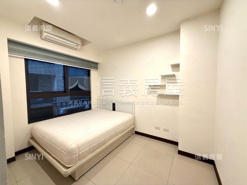 帝璟裝潢三房車位房屋室內格局與周邊環境