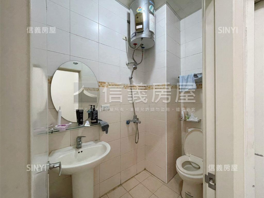 近新竹公園稀有獨棟投套房屋室內格局與周邊環境