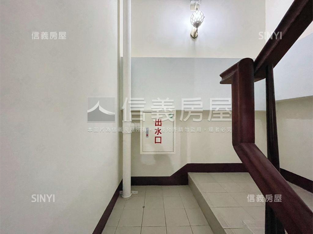 近新竹公園稀有獨棟投套房屋室內格局與周邊環境