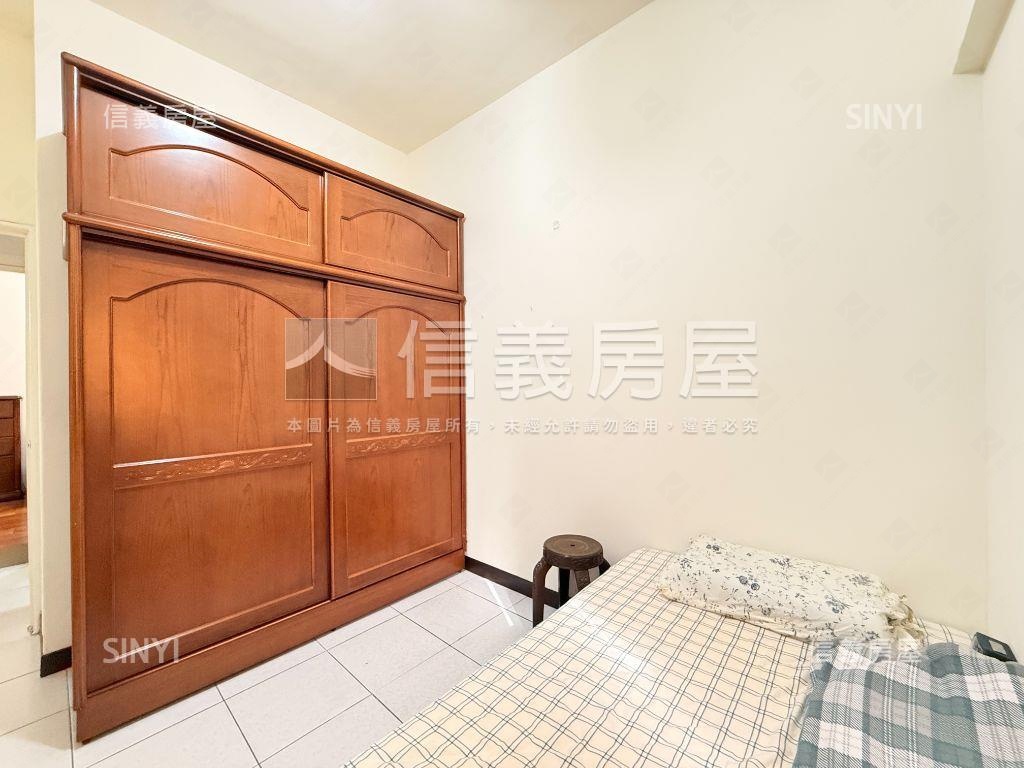 昌平街方正兩房房屋室內格局與周邊環境