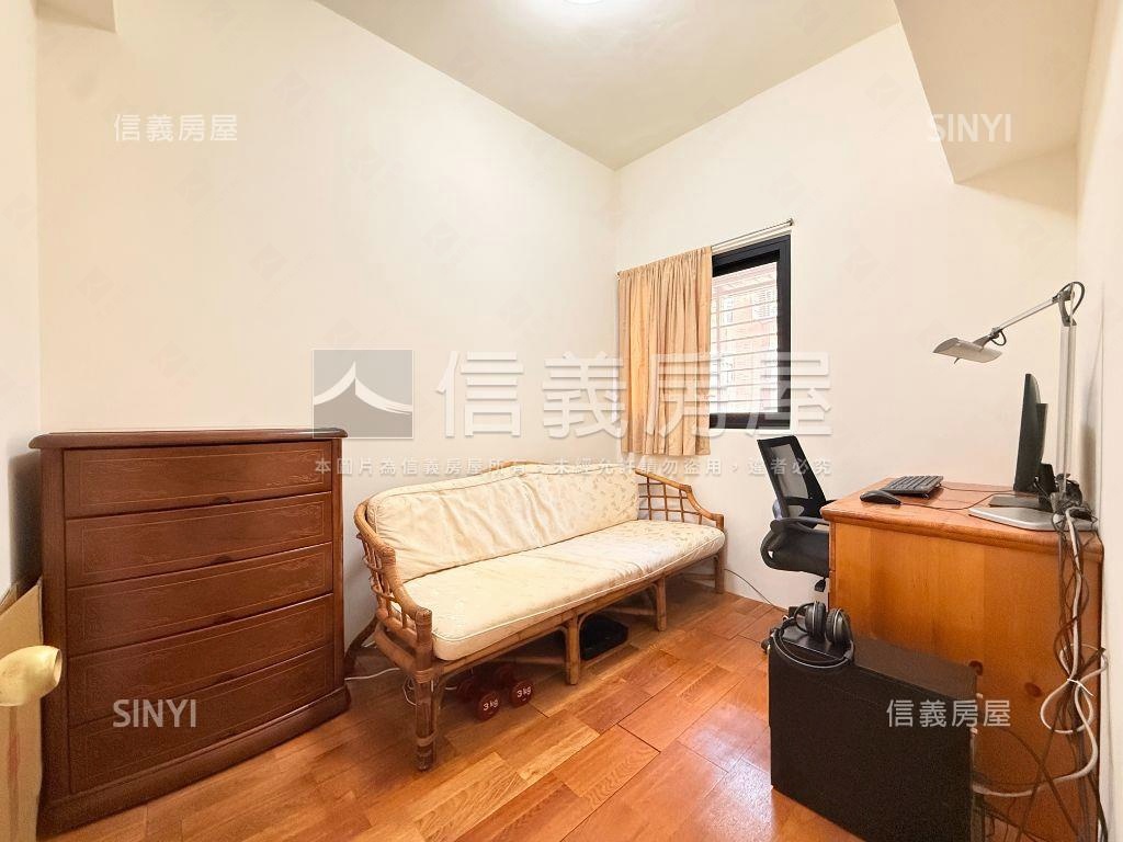 昌平街方正兩房房屋室內格局與周邊環境