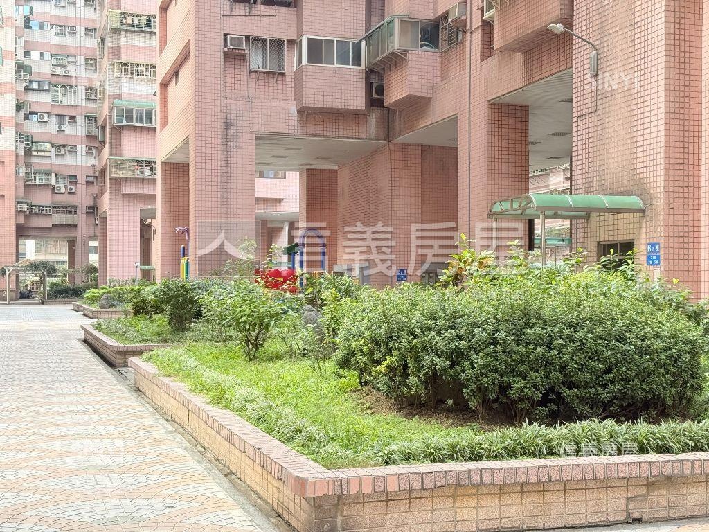 昌平街方正兩房房屋室內格局與周邊環境