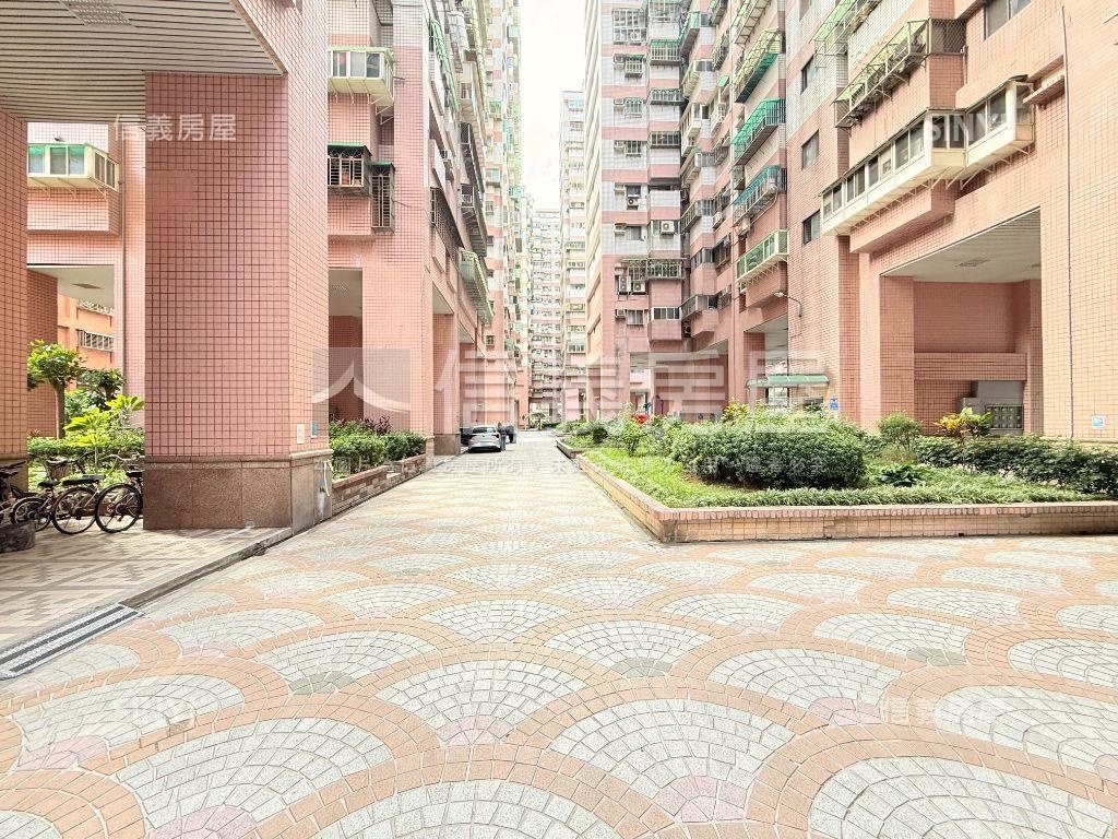 昌平街方正兩房房屋室內格局與周邊環境