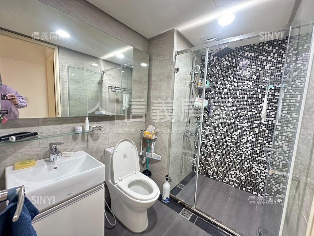 一月春語三房平車信義獨賣房屋室內格局與周邊環境