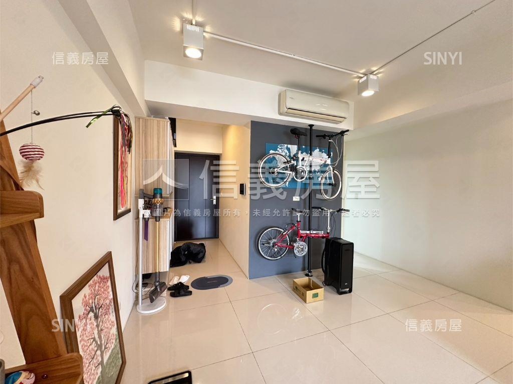 一月春語三房平車信義獨賣房屋室內格局與周邊環境