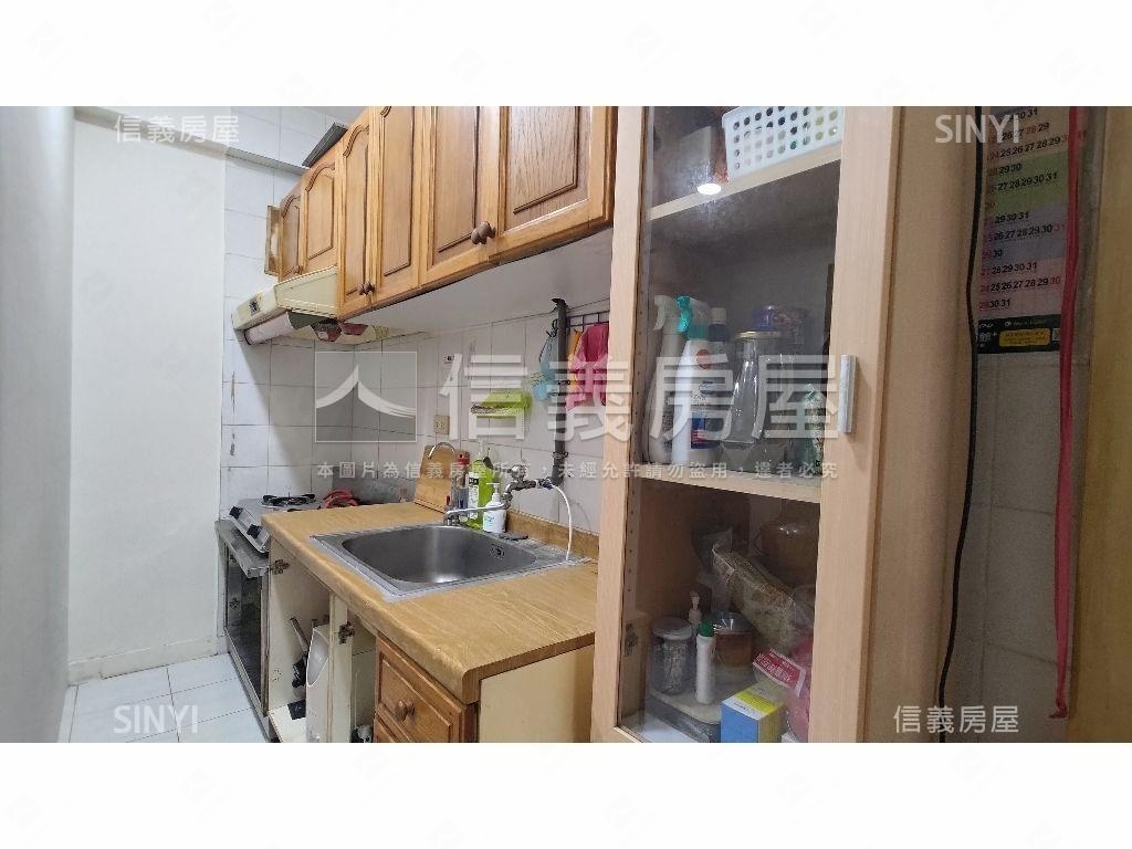 奇岩低總價成家看這裡房屋室內格局與周邊環境