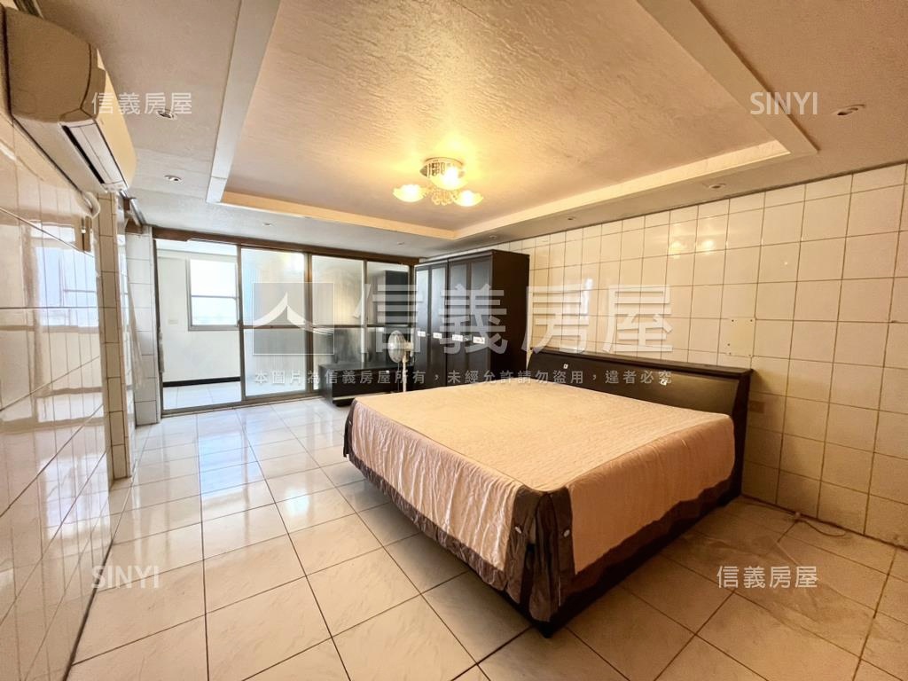 鳳山前路後巷大地坪透店房屋室內格局與周邊環境