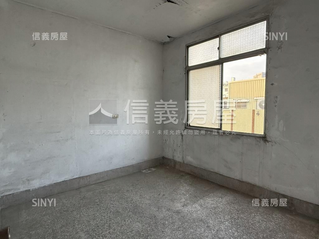 臺灣大道未來藍線黃金透店房屋室內格局與周邊環境