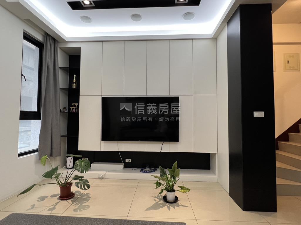 新豐裝潢舒適美透天房屋室內格局與周邊環境