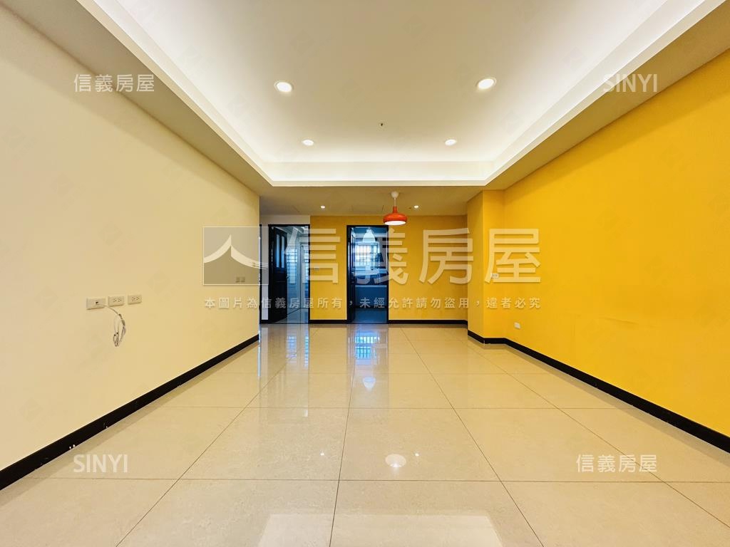 第舞集三房車位房屋室內格局與周邊環境