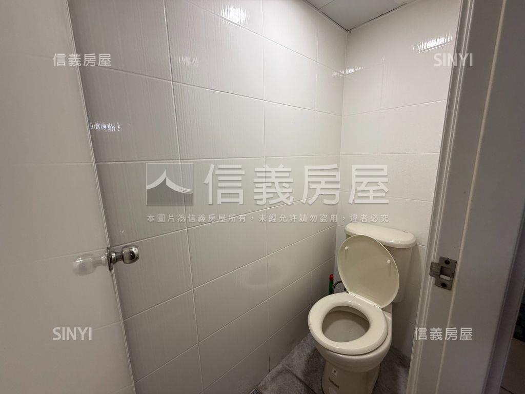 中山北雙數巷近運動中心房屋室內格局與周邊環境