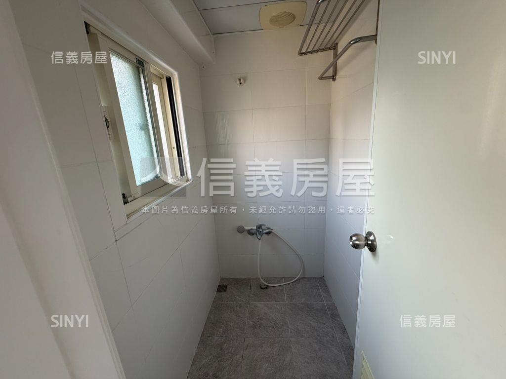 中山北雙數巷近運動中心房屋室內格局與周邊環境