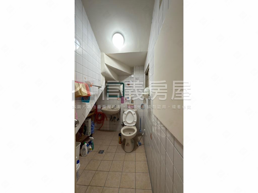 虎尾正中正路黃金透店！房屋室內格局與周邊環境