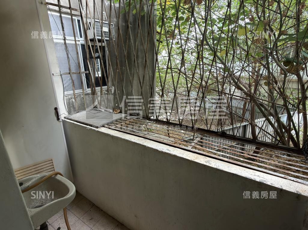 虎尾正中正路黃金透店！房屋室內格局與周邊環境