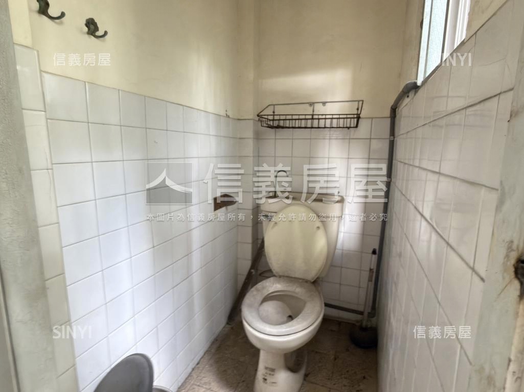 虎尾正中正路黃金透店！房屋室內格局與周邊環境