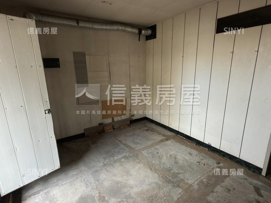 虎尾正中正路黃金透店！房屋室內格局與周邊環境