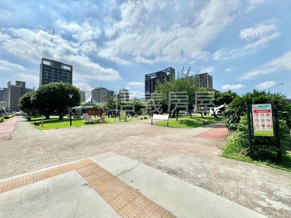 鵬躍序高樓兩房車位房屋室內格局與周邊環境