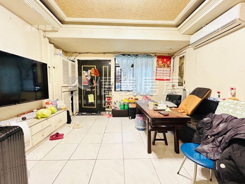 民生社區朝南新東低總一樓房屋室內格局與周邊環境