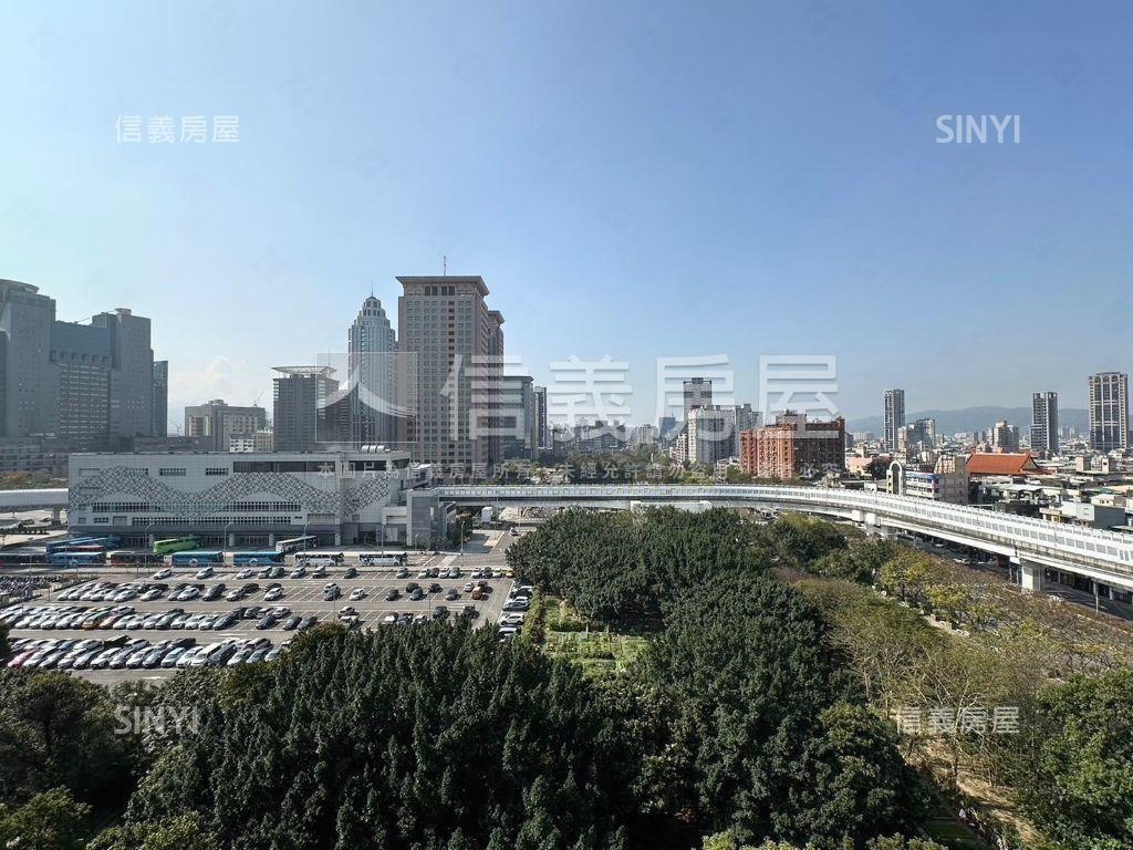 板橋車站高樓景觀四房房屋室內格局與周邊環境
