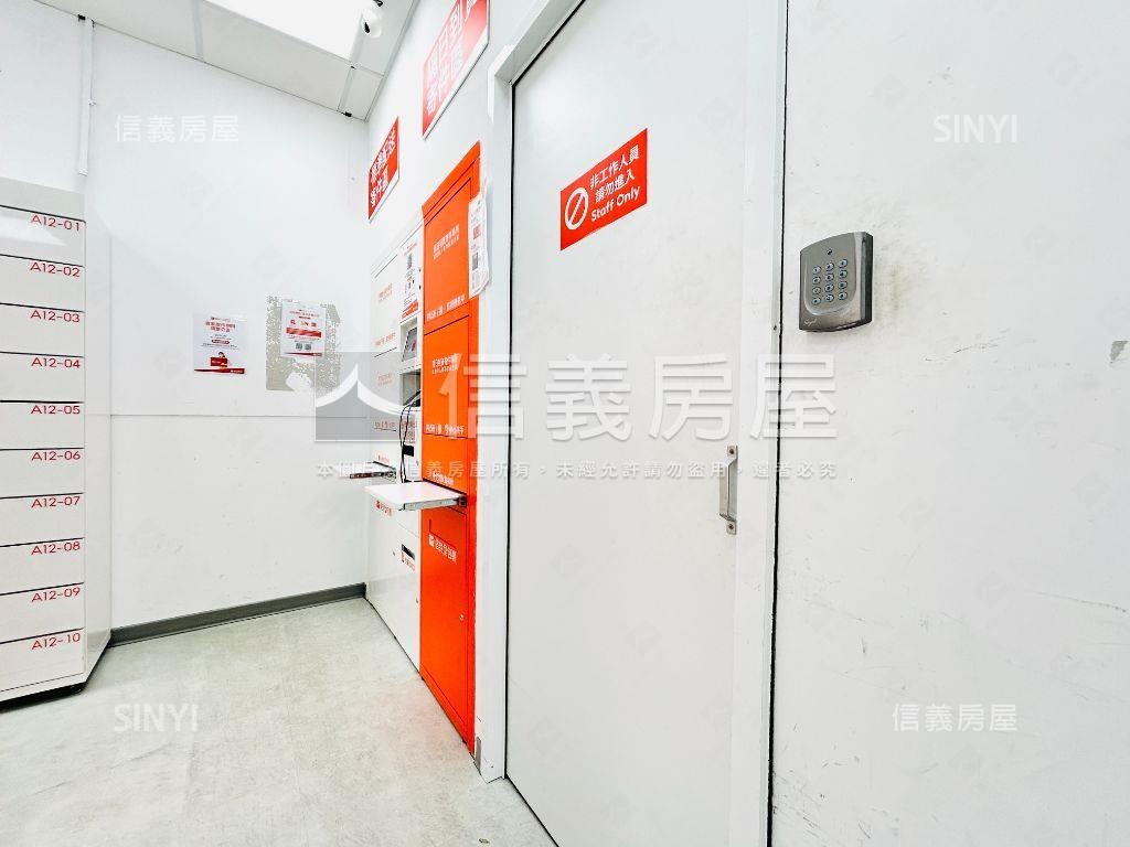 內湖三角窗大面寬金店房屋室內格局與周邊環境