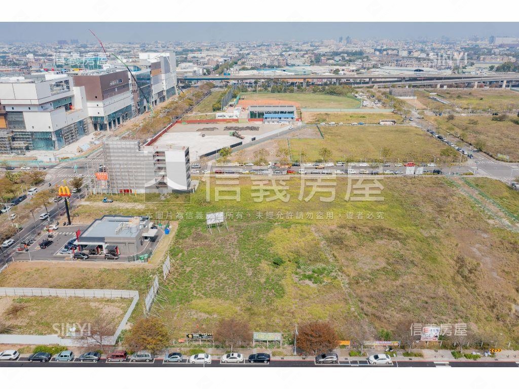 １４期商五坪效佳朝南美地房屋室內格局與周邊環境