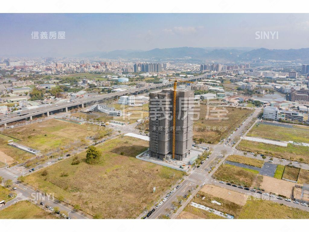 １４期商五坪效佳朝南美地房屋室內格局與周邊環境
