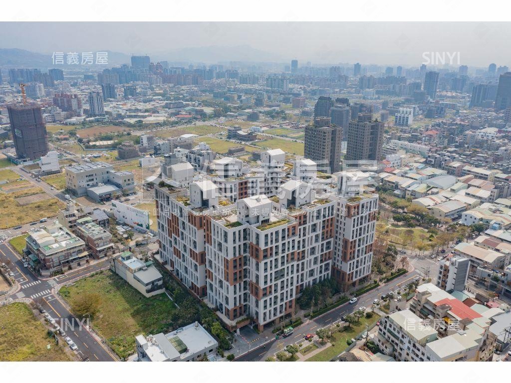 １４期商五坪效佳朝南美地房屋室內格局與周邊環境