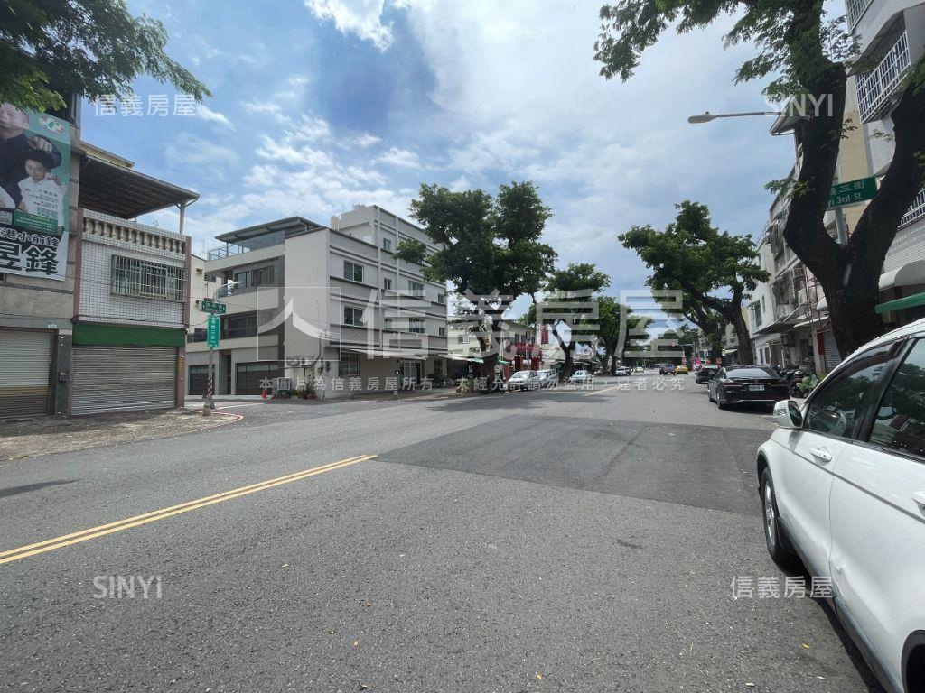 前鎮正路土地房屋室內格局與周邊環境