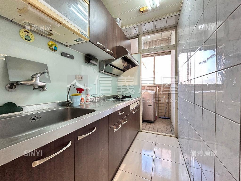 南區望族Ⅱ兩房房屋室內格局與周邊環境