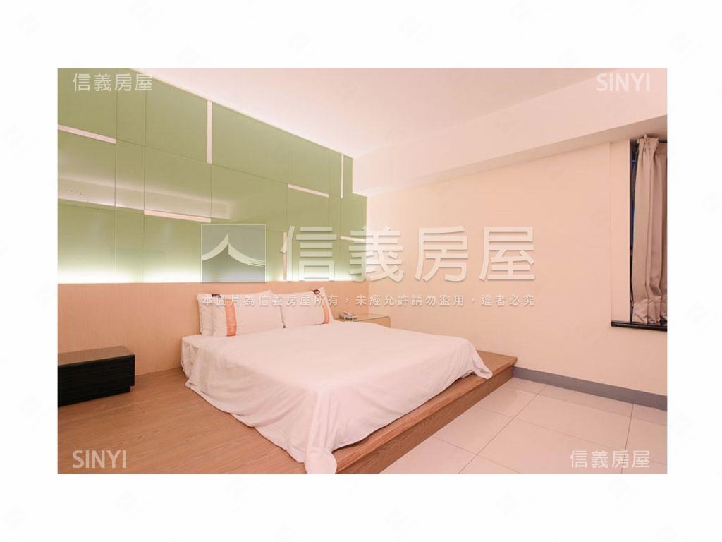 高雄新站商圈旅店房屋室內格局與周邊環境