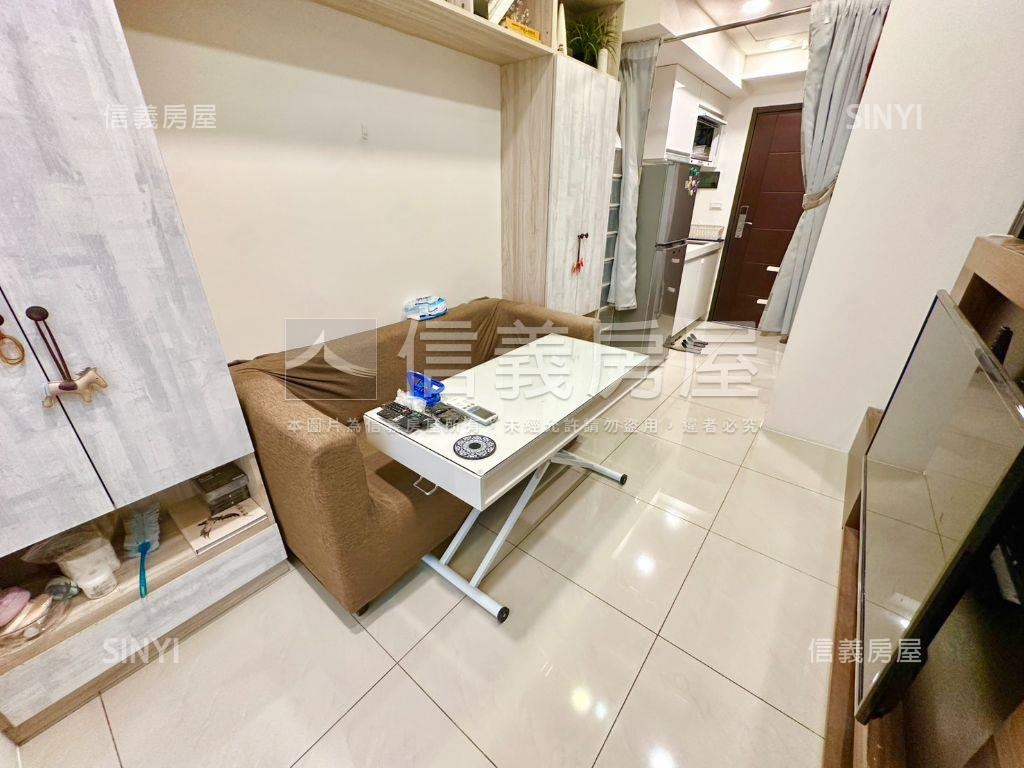 幸福城市１＋１加車位房屋室內格局與周邊環境