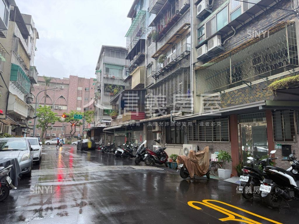 景興路５３巷方正１Ｆ房屋室內格局與周邊環境