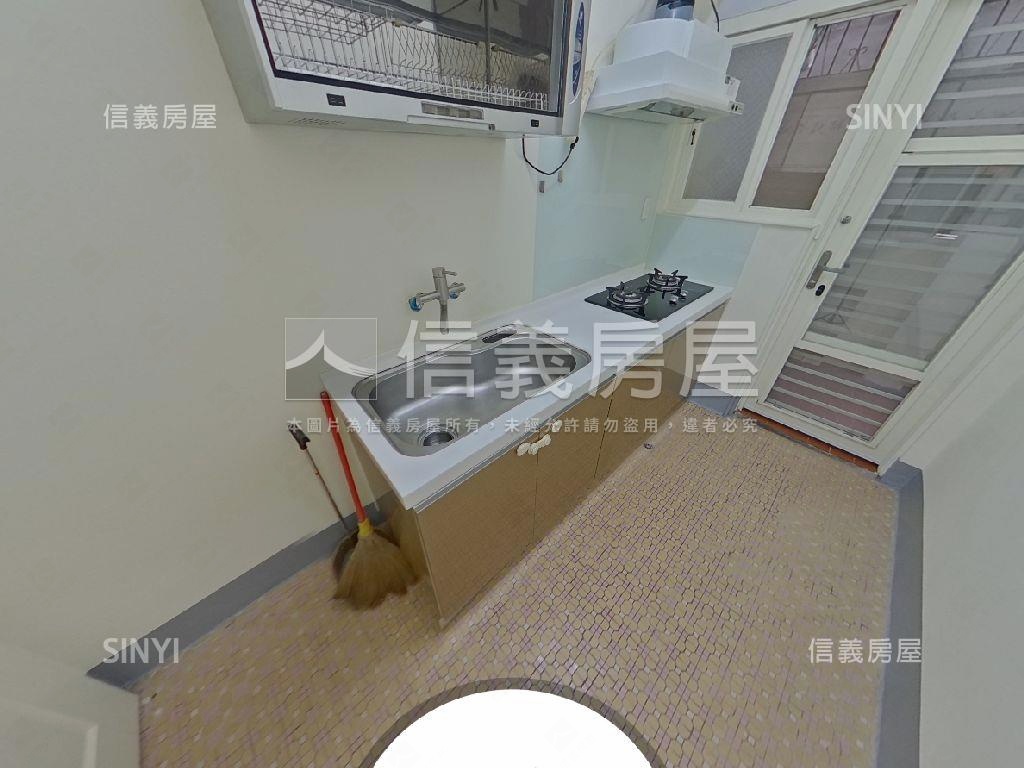 景興路５３巷方正１Ｆ房屋室內格局與周邊環境