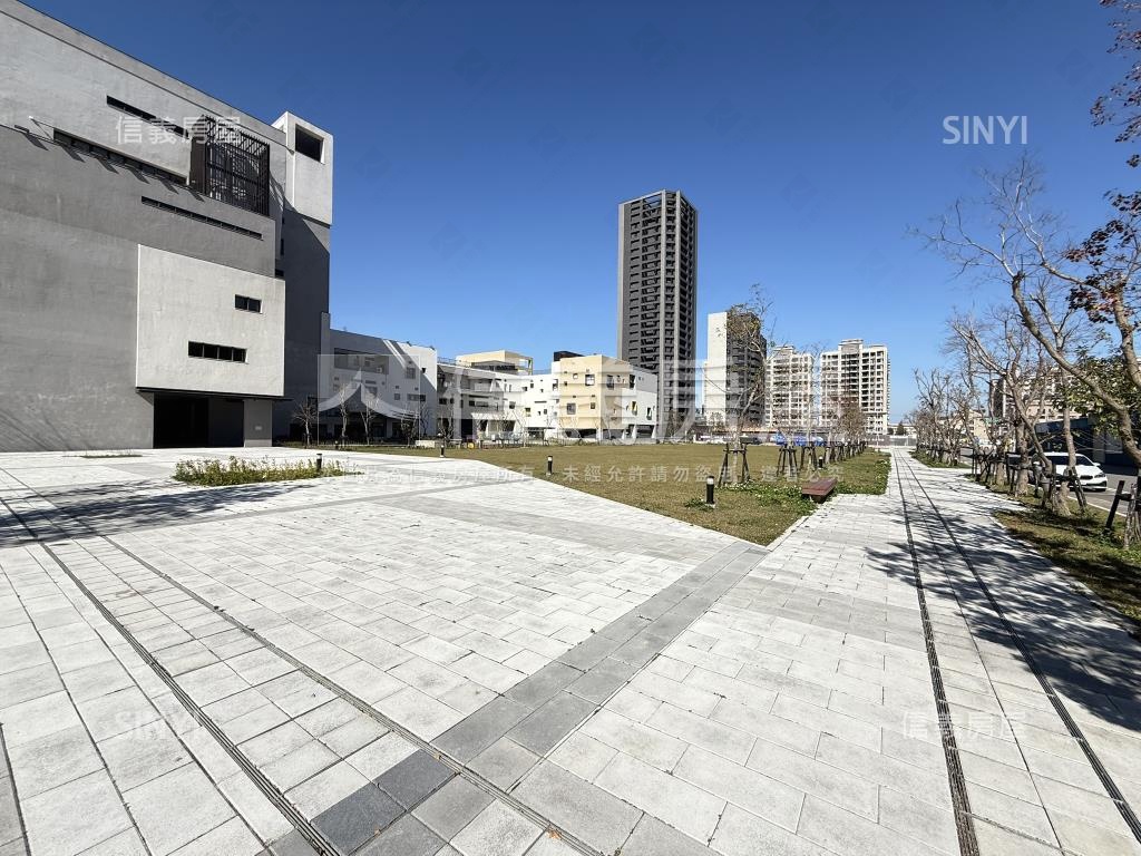 八擴稀有商業區大地坪透店房屋室內格局與周邊環境