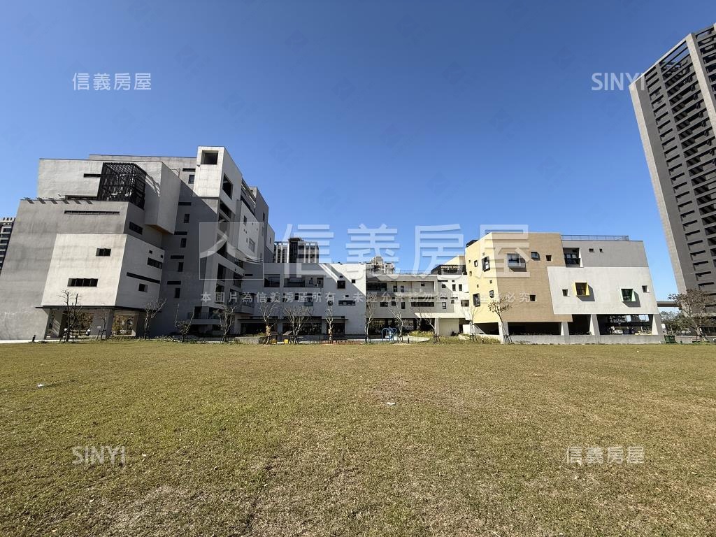 八擴稀有商業區大地坪透店房屋室內格局與周邊環境