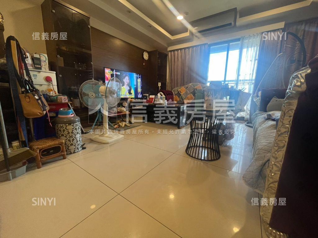 遠雄龍岡朝南帝王景觀宅房屋室內格局與周邊環境