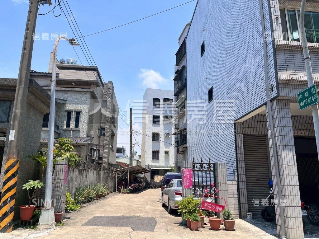 楠梓巷弄近商圈溫馨大四房房屋室內格局與周邊環境