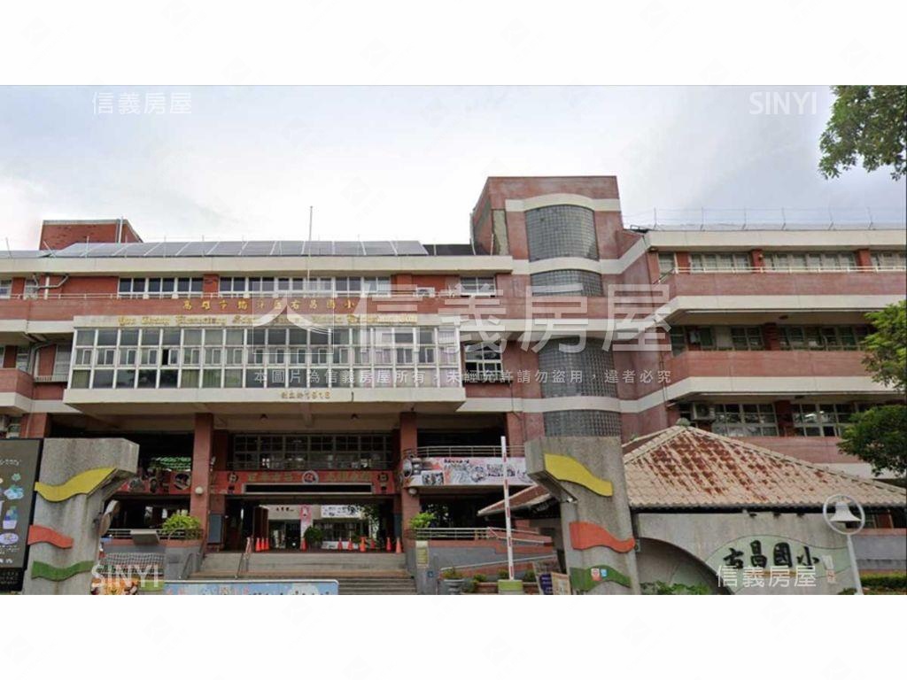 楠梓巷弄近商圈溫馨大四房房屋室內格局與周邊環境