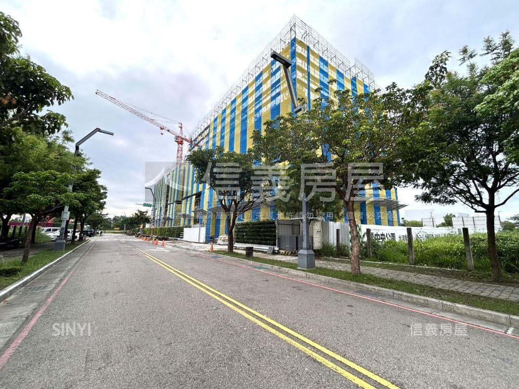 中央公園二房平車小賠出場房屋室內格局與周邊環境