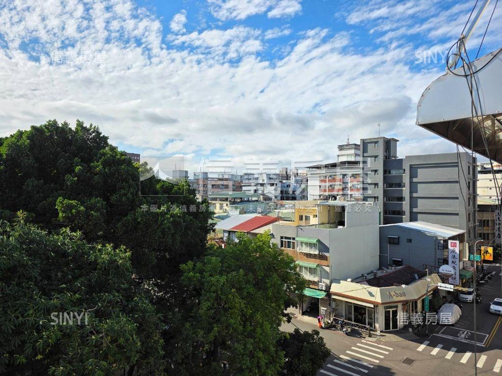 面公園捷運公寓房屋室內格局與周邊環境