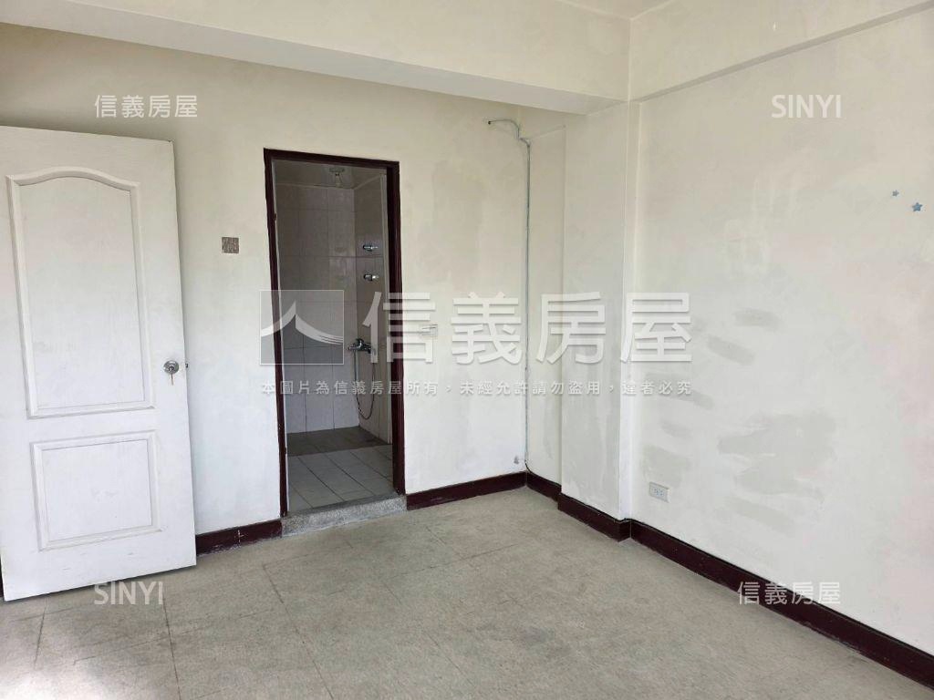 面公園捷運公寓房屋室內格局與周邊環境