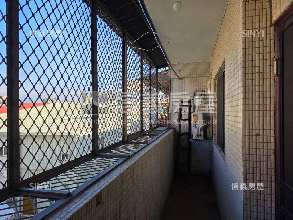 面公園捷運公寓房屋室內格局與周邊環境